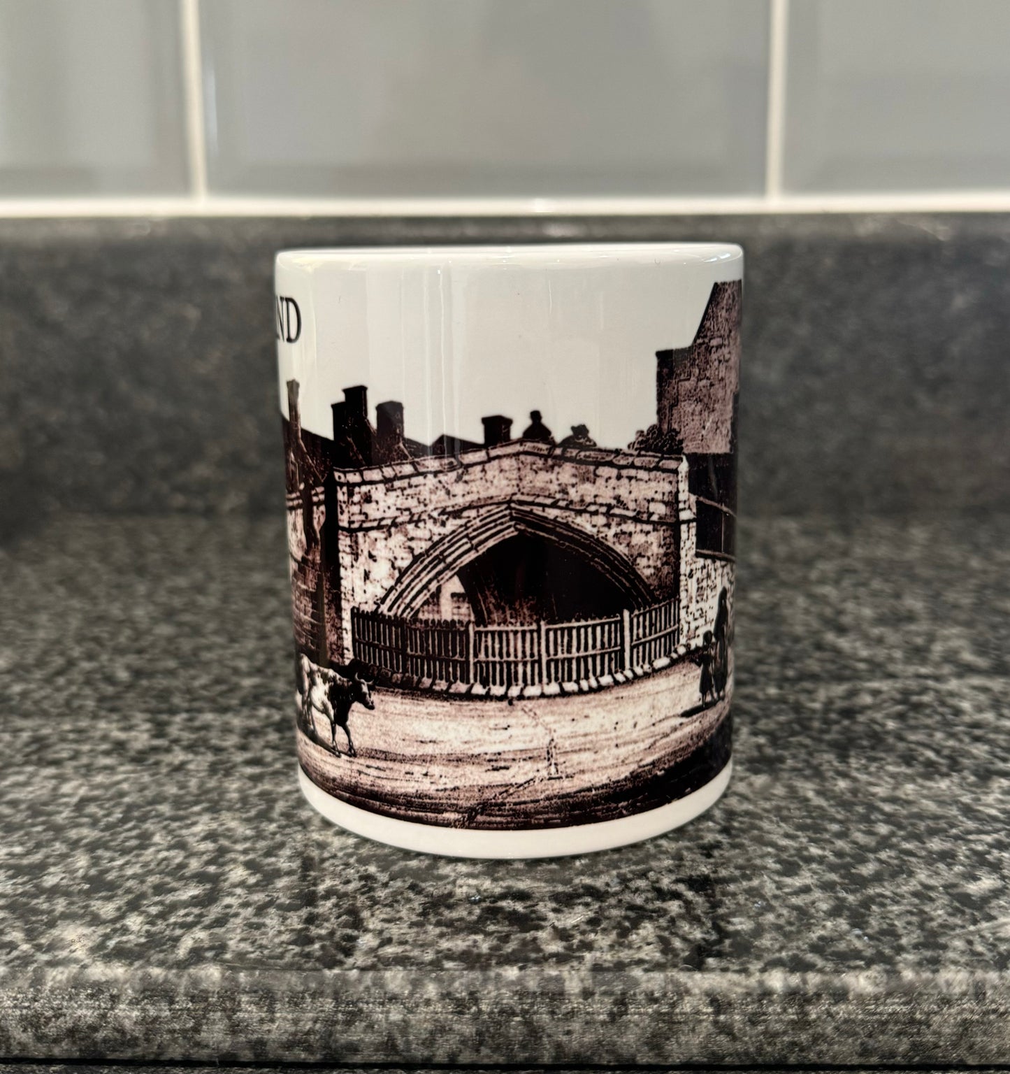 HISTORICAL CROWLAND MUG